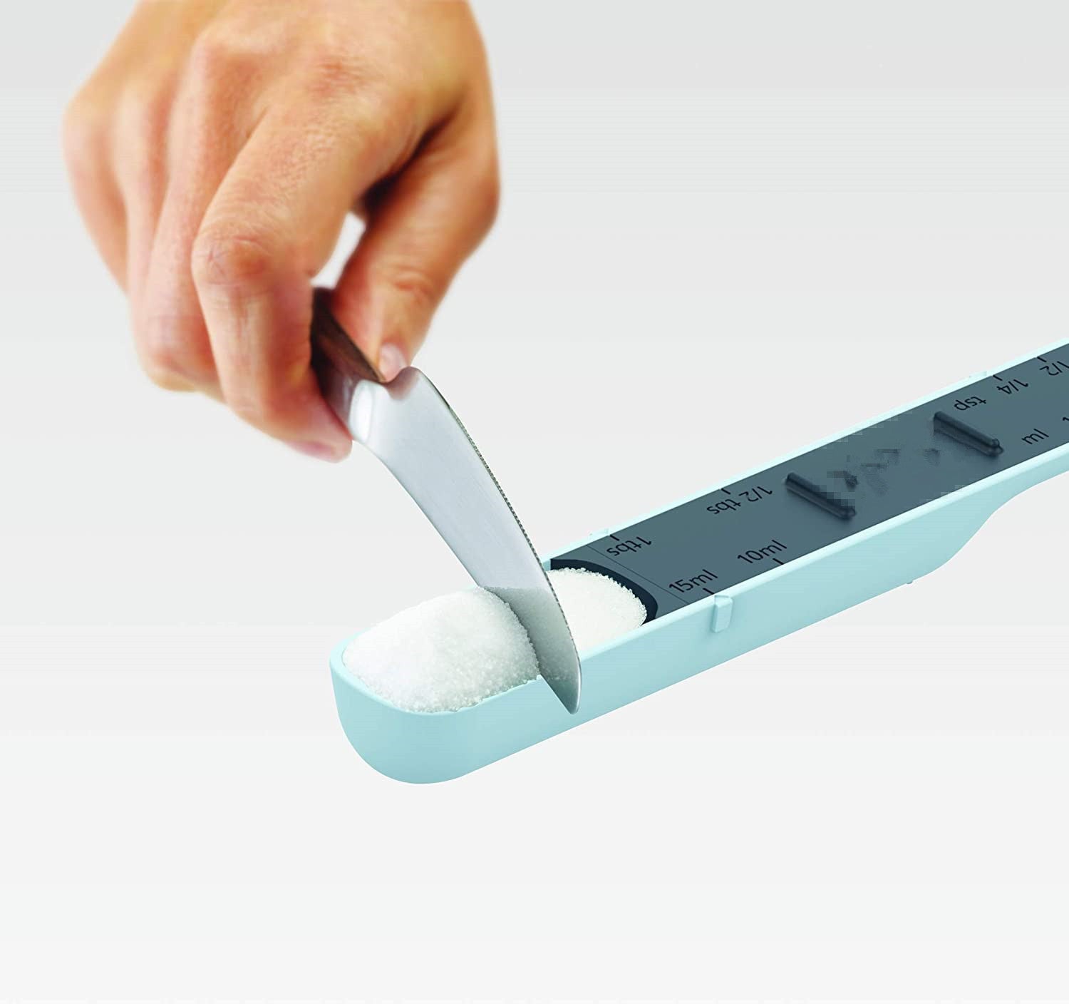 adjustable-measuring-spoon